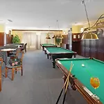 Zatisi Hotel 3*